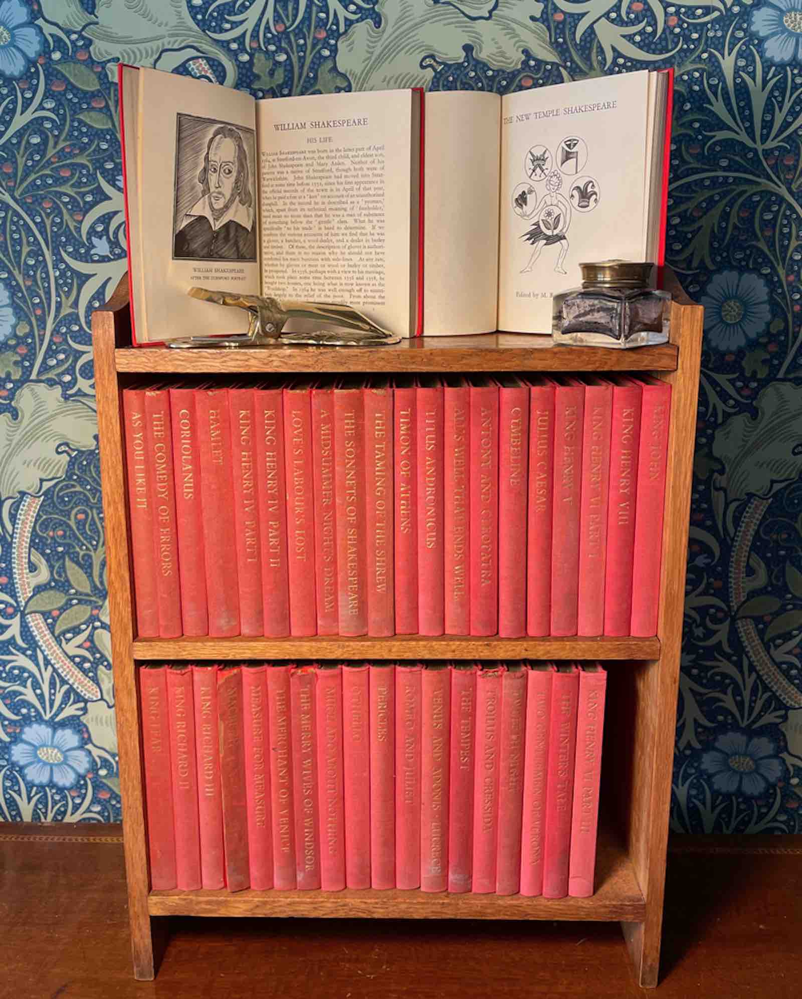 The New Temple Shakespeare